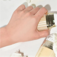 Kem nền GOGO TALES mỏng mịn che khuyết điểm tự nhiên Light Transparent Makeup Holding Liquid Foundation GT518