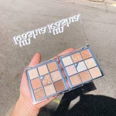 Bảng Phấn Mắt 9 Ô Unleashia Glitterpedia Eye Palette