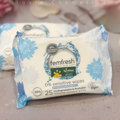 Khăn ướt vệ sinh vùng kín cao cấp cho da nhạy cảm Femfresh  25 tờ