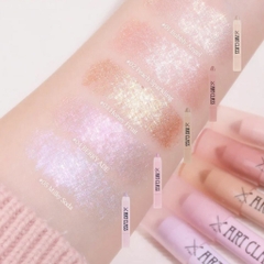 Bút Nhũ Mắt Đa Năng Too Cool For School Art Class Eye Glitz 1G