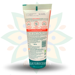 Sữa Rửa Mặt Sáng Da Dâu Tây Himalaya Vitamin C Strawberry Brightening Facial Cleanser Removes Dull Skin 50ml
