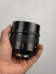 Panasonic Leica DG Nocticron 42.5mm f/1.2 ASPH. POWER O.I.S. Lens likenew