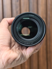 Lumix S 28-200 F4-7.1