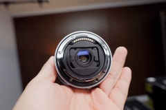 Lumix S 18-40mm f4.5-6.3 likenew