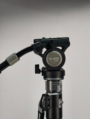 YC Onion Pineta Pro Monopod Carbon Fiber & FH60