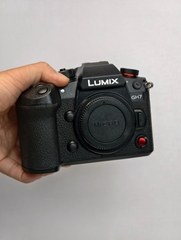 Lumix GH7 body likenew 1k shot