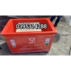 Thùng đá Thái Lan 300 lít không chân ( không có vòi xã nước)