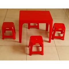 Bàn nhựa  chữ nhật sọc kẻ   Chấn Thuận Thành cao cấp loại 1