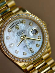 ROLEX Day-Date 36mm YG MOP Moissanite Bezel