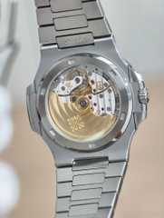 PATEK PHILIPPE Nautilus 5711 Blue Face-40mm-Calibre 330