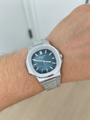 PATEK PHILIPPE Nautilus 5711 Blue Face-40mm-Calibre 330