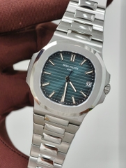 PATEK PHILIPPE Nautilus 5711 Blue Face-40mm-Calibre 330