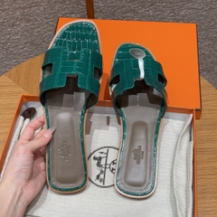 JD-1980 Emeraude Alligator Leather Slippers