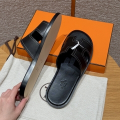 JD-620 Men’s Black Swift Slippers with Dermal Outsole