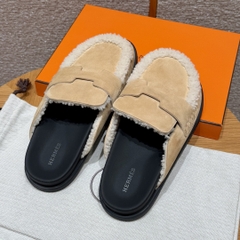 JD 680 Cream Calfskin Mule Shoes