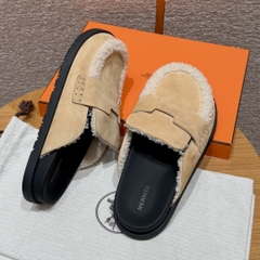 JD 680 Cream Calfskin Mule Shoes