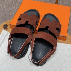 JD-650 179 Genius Nam Sandal Chamois Lesther