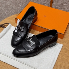 JD-580 192 Royal Loafer in Noir Goatskin with Dermal Outsole and Drip Glue Buckle