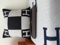 Kelly 31cm Handbag Original Leather Swift Chocolate CK47 Gold Hardware