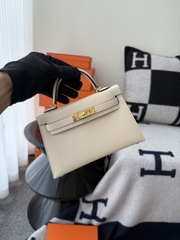 Kelly Mini II Original Leather - Chevre Skin Goat Leather - I2 Nata Cream White