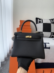 Kelly 25cm Original Leather Togo Small Cowhide Noir Gold Hardware