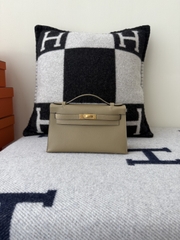 Kelly Pochette 22cm Swift Leather Beige Marfa Gold Hardware