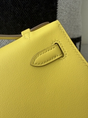 Kelly Pochette 22cm Swift Skin Leather Lime Color Gold Hardware