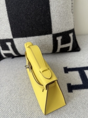 Kelly Pochette 22cm Swift Skin Leather Lime Color Gold Hardware