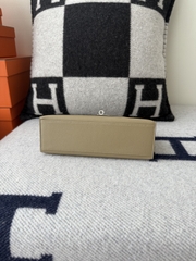 Kelly Pochette 22cm Swift Skin Beige Marfa Silver Hardware