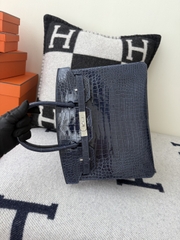 Birkin Platinum 25cm Shiny Porosus Crocodile Handbag