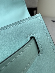 Kelly Pochette 22cm Bleu Zephyr Swift Skin Gold Hardware