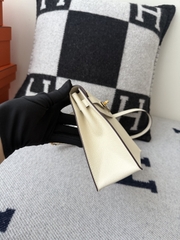 Kelly Danse 22cm Dancing Bag Original Leather Evercolor Cream White with Gold Hardware