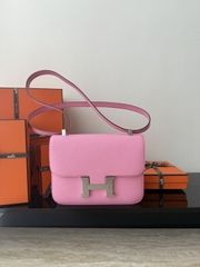 Constance 23cm New Style Mirror, Epsom Skin, CC10 Craie Color, Gold Hardware