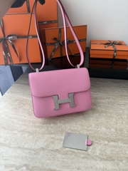 Constance 23cm New Style Mirror, Epsom Skin, CC10 Craie Color, Gold Hardware