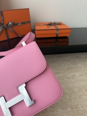 Constance 23cm New Style Mirror, Epsom Skin, CC10 Craie Color, Gold Hardware