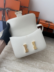 Constance 23cm New Style Mirror, Epsom Skin, CC10 Craie Color, Gold Hardware