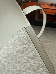 Constance 23cm New Style Mirror, Epsom Skin, CC10 Craie Color, Gold Hardware