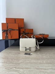 Constance 18cm Mirror - Evercolor Leather - Cream White with Silver Hardware