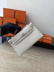 Kelly Pochette 22cm Swift Leather CK10 Craie Color