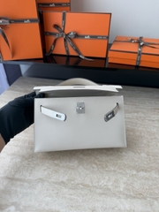 Kelly Pochette 22cm Swift Leather CK10 Craie Color