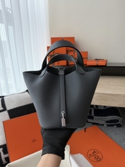 Picotin Lock 18cm Original Clemence Leather Gris Misty Silver Hardware