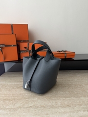 Picotin Lock 18cm Original Clemence Leather Gris Misty Silver Hardware