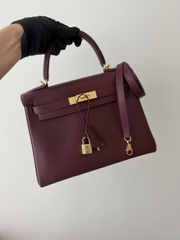 Kelly 28cm Swift Leather Bag with Gold Hardware - CC55 Rough H Color