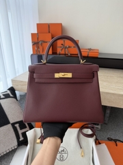 Kelly 28cm Swift Leather Bag with Gold Hardware - CC55 Rough H Color