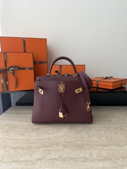 Kelly 28cm Swift Leather Bag with Gold Hardware - CC55 Rough H Color