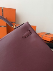 Kelly 28cm Swift Leather Bag with Gold Hardware - CC55 Rough H Color