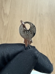 9 b25
