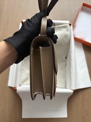 Constance 18 - Etoupe - Epsom - PHW