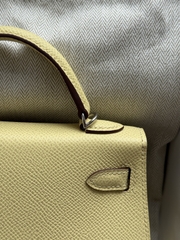 Kelly Mini - Jaune Poussin - Epsom - PHW