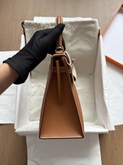 Kelly 25 - Gold - Epsom - PHW